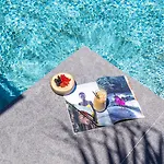 Voger Social Hotel *