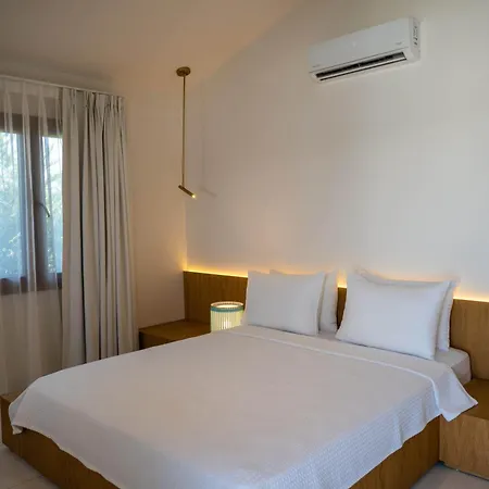 Hotel That's *