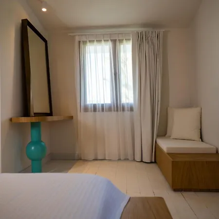 Hotel That's *